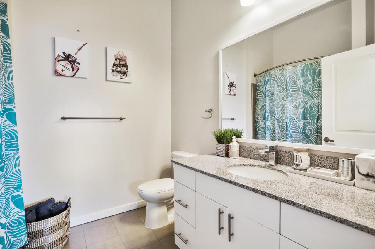 Lux House Of Champagne 2Br 2Ba Free Parking & Wifi Baltimore Exterior foto