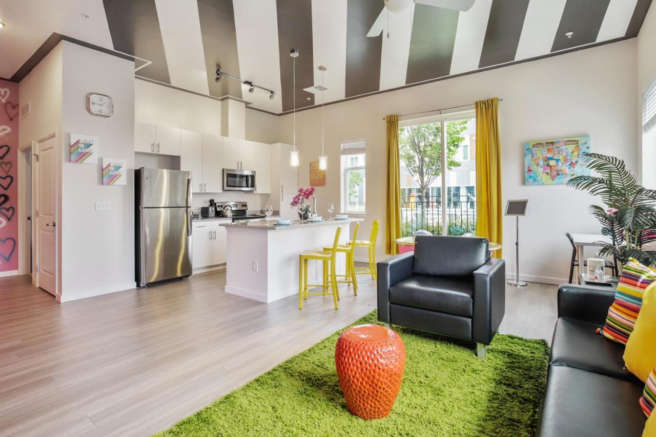 Lux House Of Champagne 2Br 2Ba Free Parking & Wifi Baltimore Exterior foto