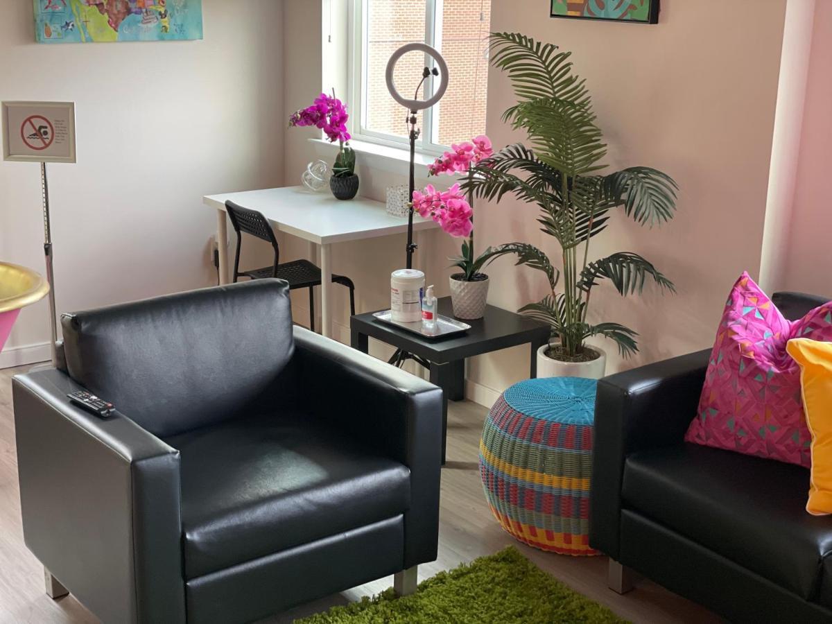 Lux House Of Champagne 2Br 2Ba Free Parking & Wifi Baltimore Exterior foto